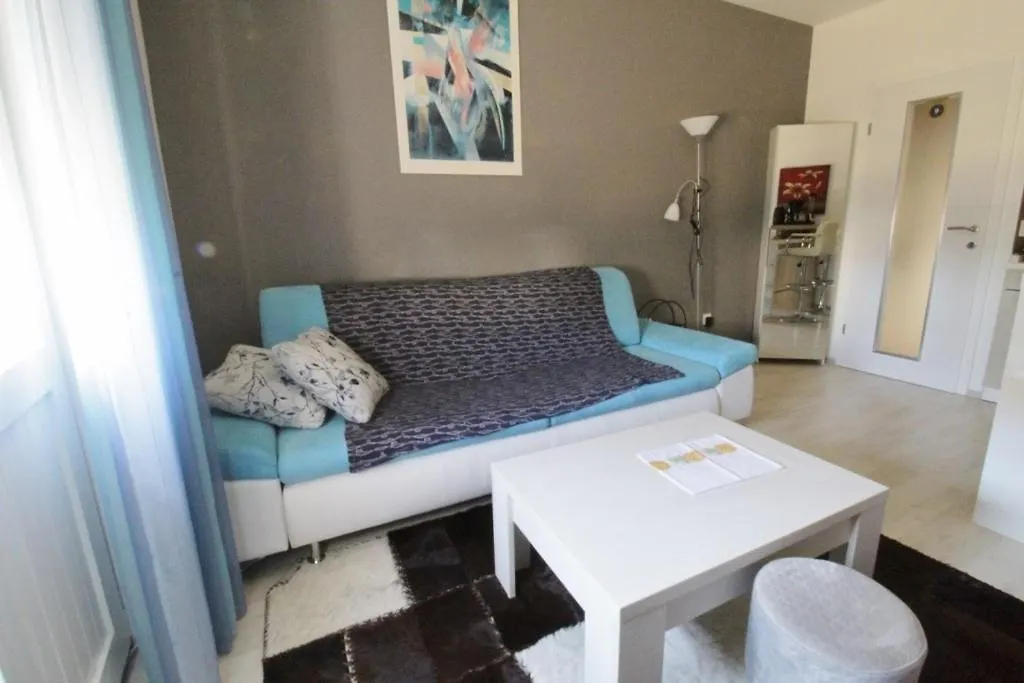 Studio Jana Umag 0*,